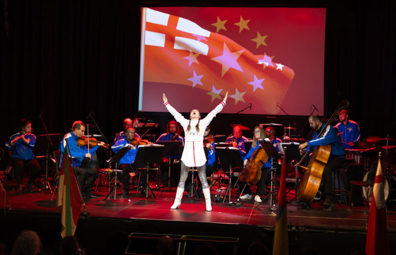 National Anthems scenebilde Maja S.K. Ratkje og Ensemble Modern